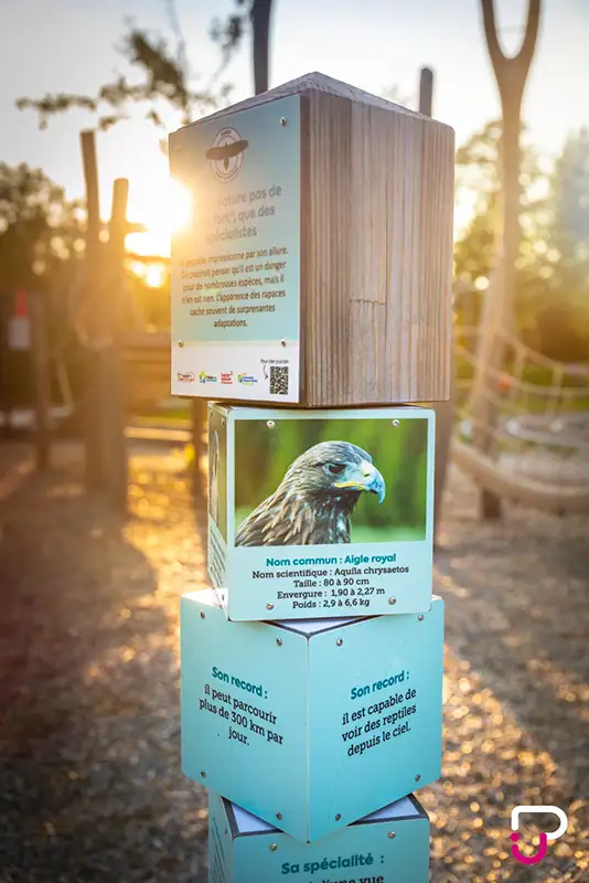 Panneau d'informations